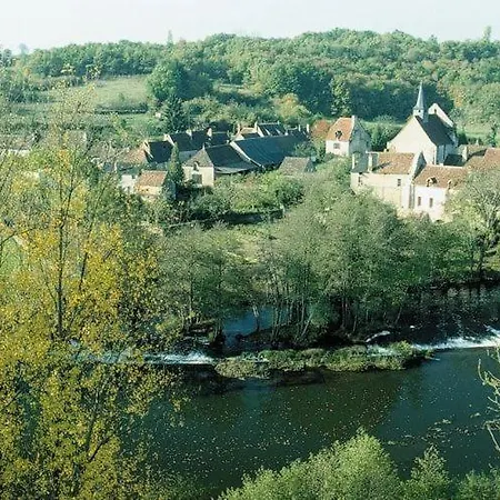 Villa With Fire Place In Loire Region